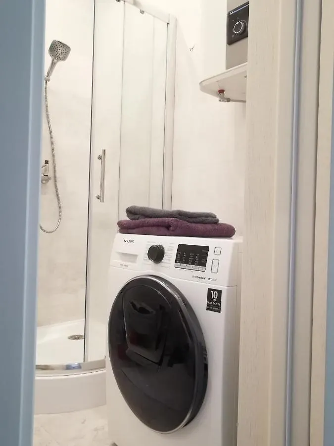 Lux Apartment, Near Metro Vasylkivska Kiev Ucraina